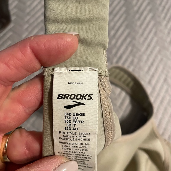 Brooks sport bra - Picture 4 of 4